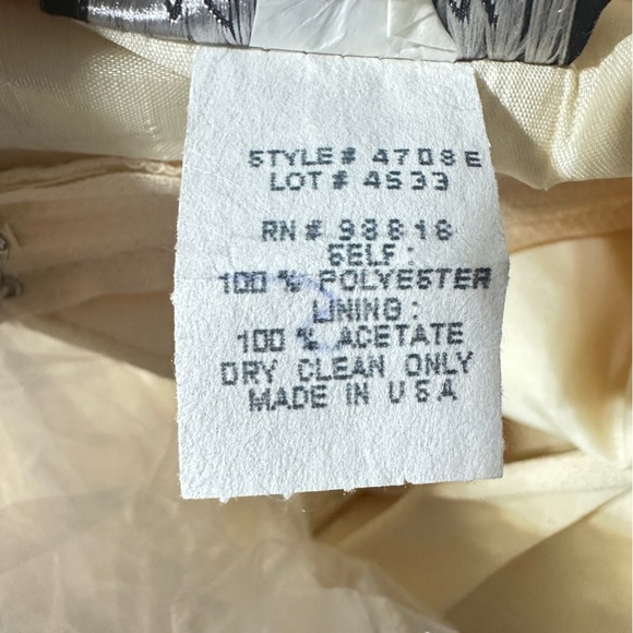 Night Way Collections Cream Maxi Dress – Size 4 - Picture 7 of 7